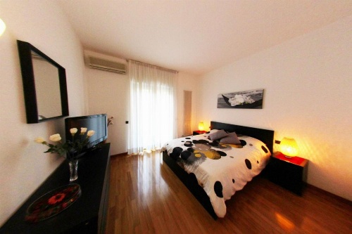 Apartment De Rossi image 22